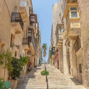  Apartment Historical Malta